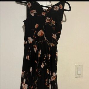 Cute back and flower design